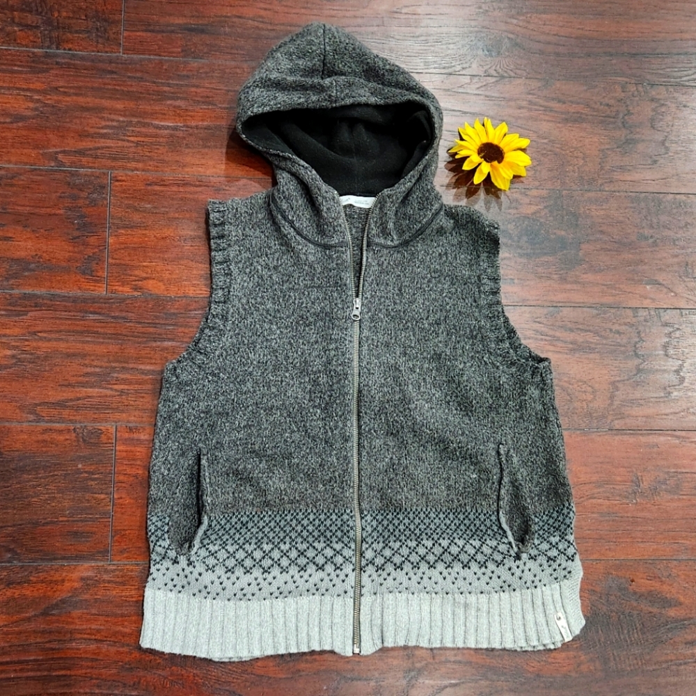 Woolrich Gray Hooded Zip-Up Sleeveless Sweater Vest